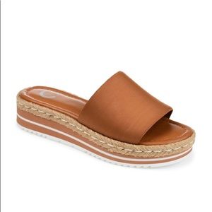 Journee collection espadrille wedge sandal size 8.5